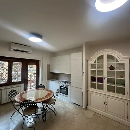 Domus Romana Valle Aurelia Apartament *